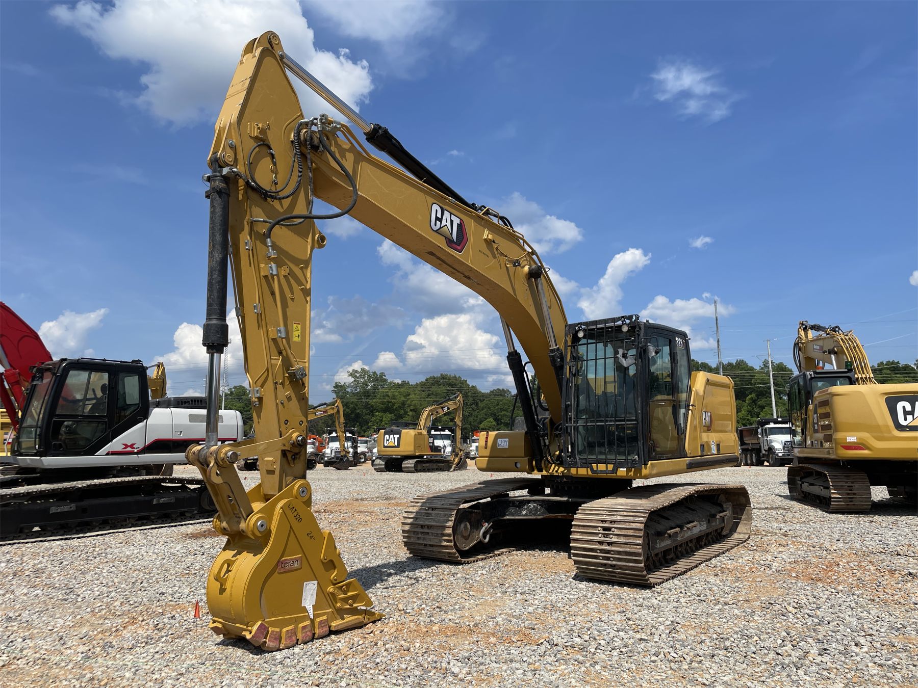 Cat 323 Basic 2021 CAT 323 Excavator - J.M. Wood Auction Company, Inc.