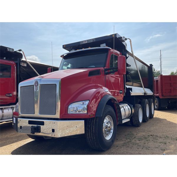 2016 KENWORTH T880 Dump Truck