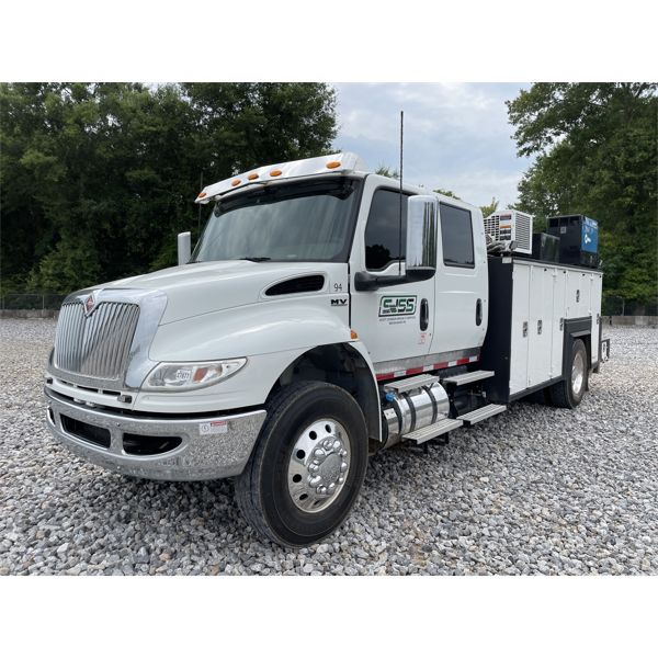 2020 INTERNATIONAL MV607 Service / Mechanic Truck