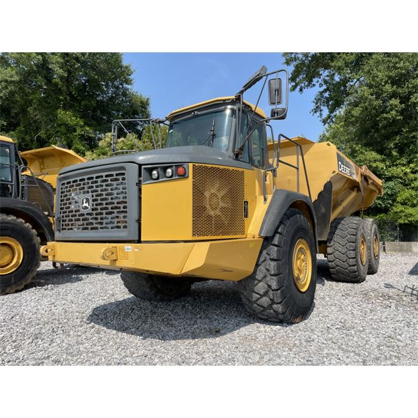 2013 JOHN DEERE 410E Articulated Truck