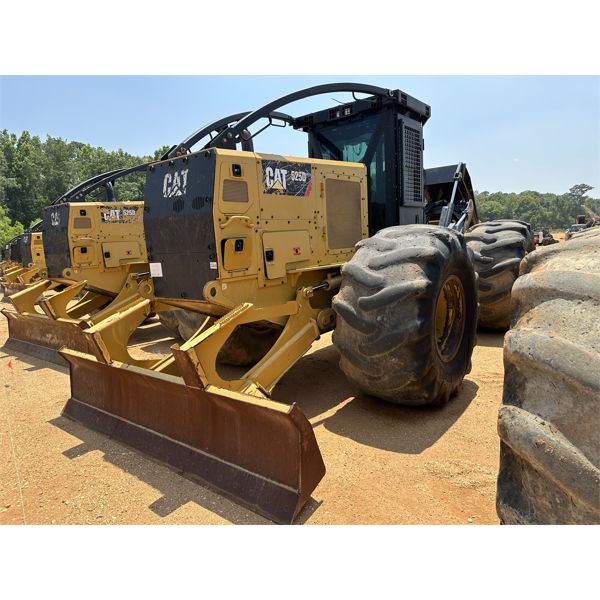 2016 CAT 525D Skidder