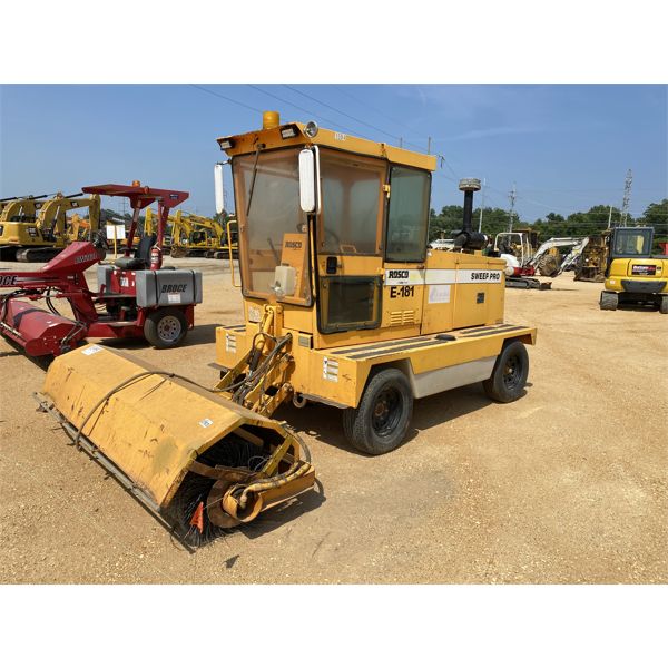 2004 ROSCO SWEEP PRO Broom