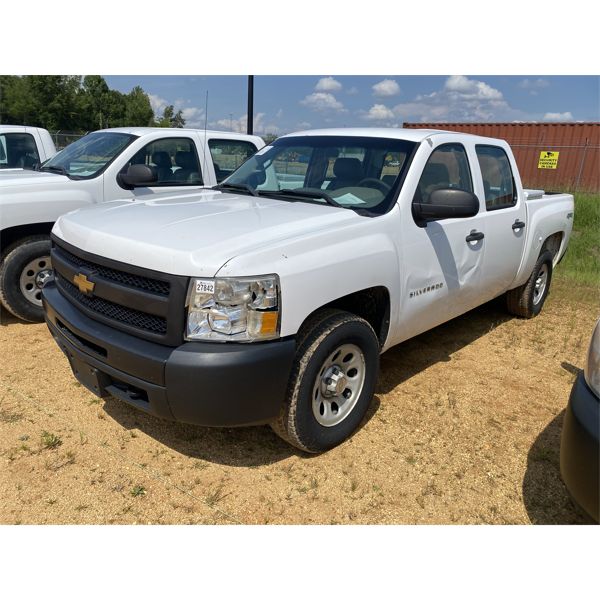 2013 CHEVROLET SILVERADO Pickup Truck