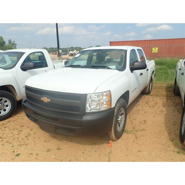 2013 CHEVROLET SILVERADO Pickup Truck