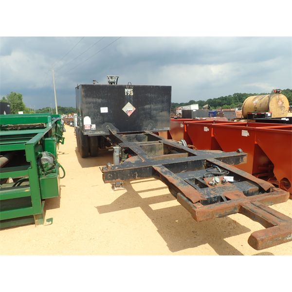 WALBASH 2000 GALLON Gas / Fuel Tank Trailer