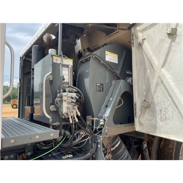 ウィングコード PIPING LINE WINDBREAKER - BLACK | ファッション通販サイト NUGU