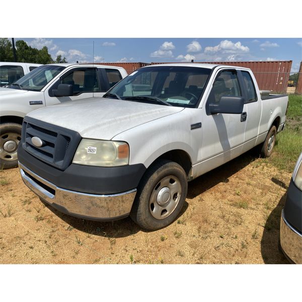 2007 FORD F150 XL Pickup Truck