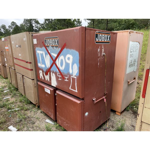 KNAACK/JOBOX FIELD STATION JOBSITE BOX - J.M. Wood Auction Company
