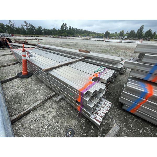 4" STAINLESS STEEL SQUARE TUBING