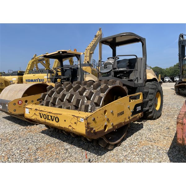 2014 VOLVO SD115 Compactor