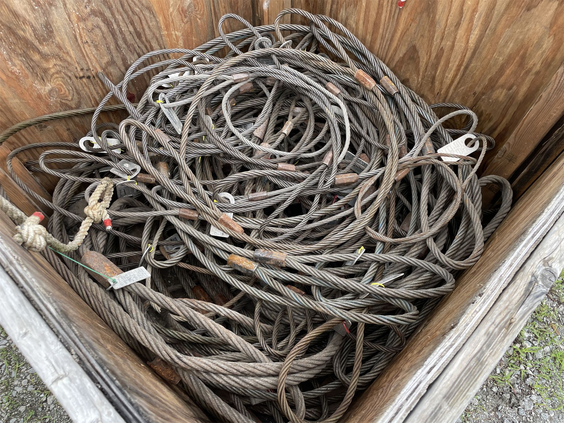 ASHLEY SLING VARIOUS WIRE ROPE SLINGS - J.M. Wood Auction Company, Inc.