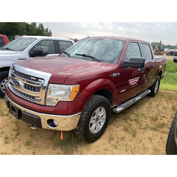 2014 FORD F150 XLT Pickup Truck
