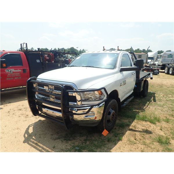 2016 RAM 3500 Flatbed Truck