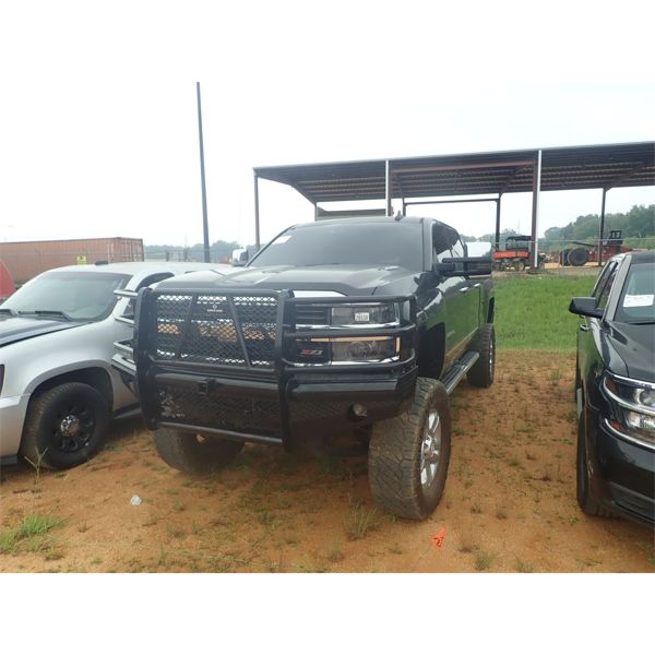 2015 CHEVROLET SILVERADO 2500 HD Pickup Truck