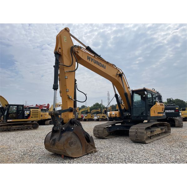 2020 HYUNDAI HX260L Excavator