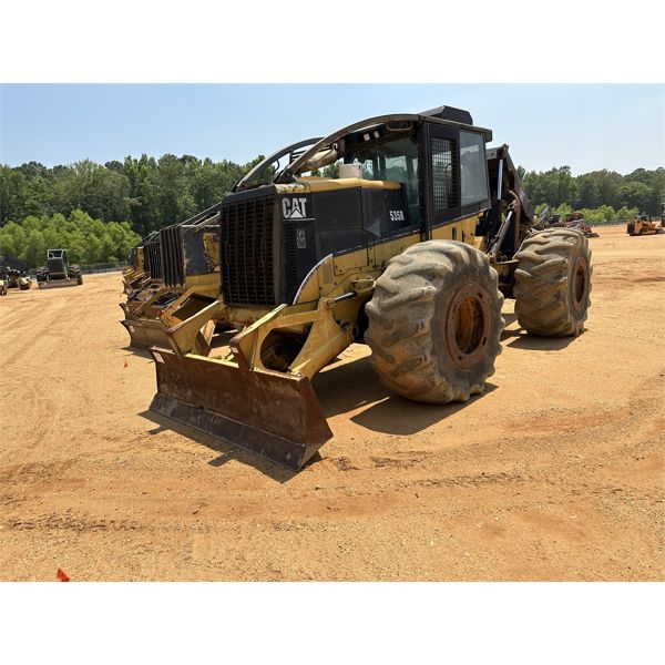 2004 CAT 535B Skidder