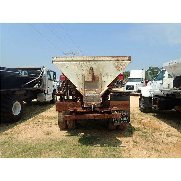 1993 CHEVROLET KODIAK Plow / Spreader Truck - J.M. Wood Auction