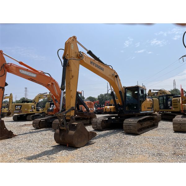 2019 HYUNDAI HX220L Excavator