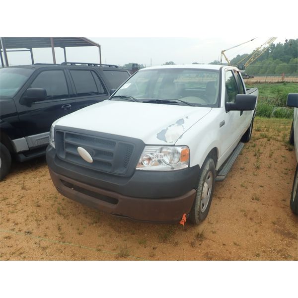 2008 FORD F150 XL Pickup Truck