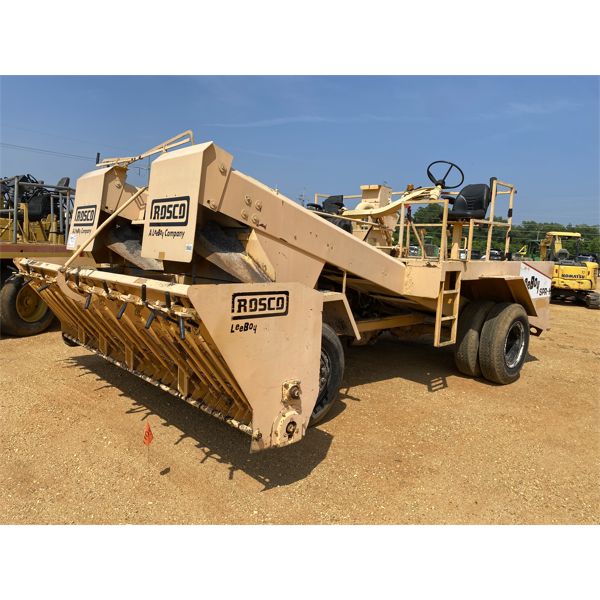 1992 ROSCO SPR-H Asphalt Chip Spreader