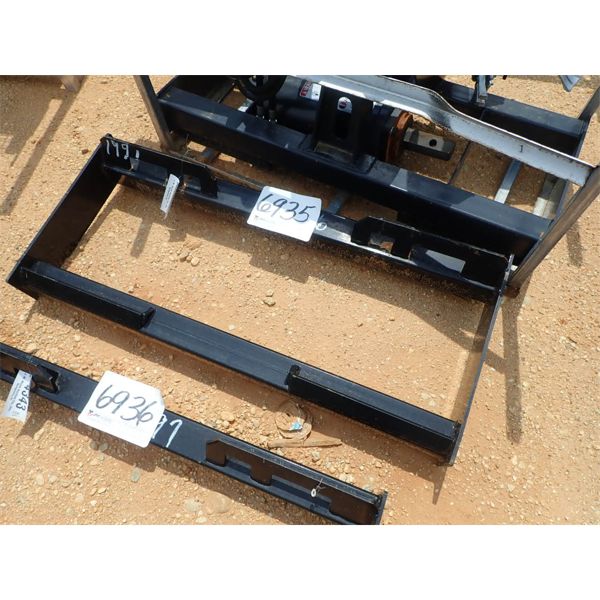 QUICK ATTACH TUBE FRAME,  fits skid steer loader (B-5)