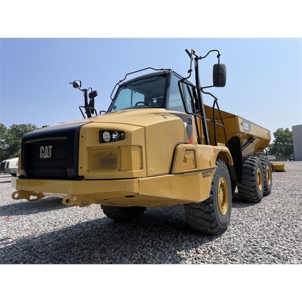 2019 CAT 725C2 Articulated Truck