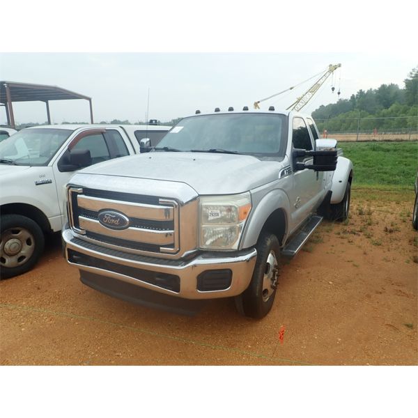 2012 FORD F350 XLT Pickup Truck