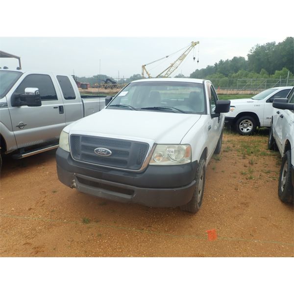 2007 FORD  F150 XL Pickup Truck