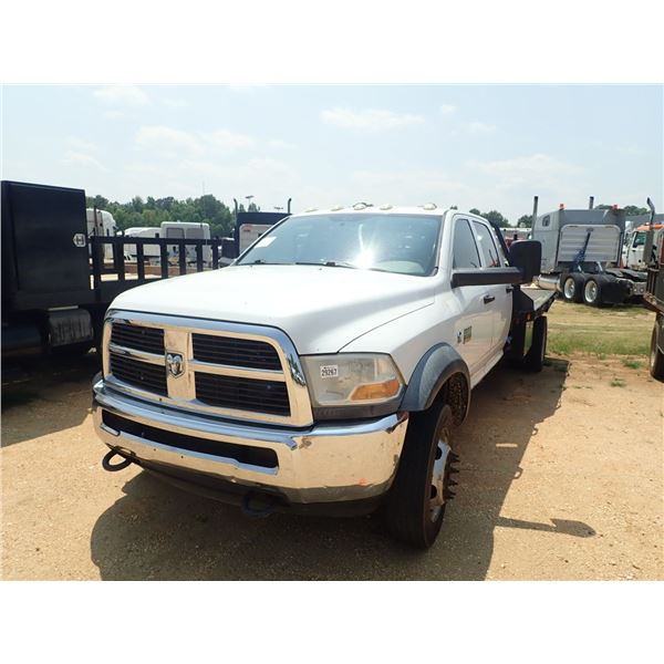 2011 DODGE RAM 5500 Flatbed Truck