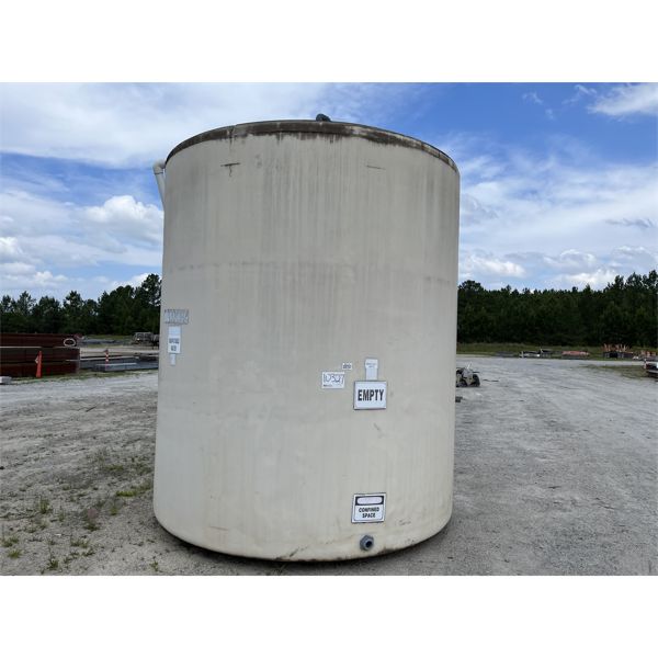 6,400 GALLON Storage Tank