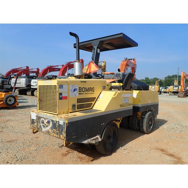 2012 BOMAG BW11RH PNEUMATIC Roller