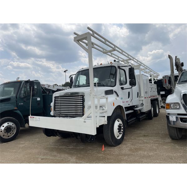 2009 FREIGHTLINER M2 Service / Mechanic Truck