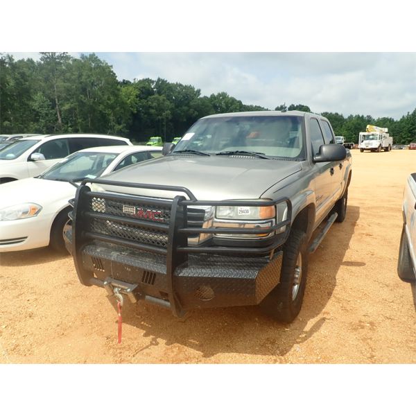 2003 GMC SIERRA SLT 2500 HD Pickup Truck