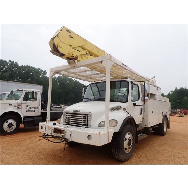 2007 FREIGHTLINER M2 Bucket Truck