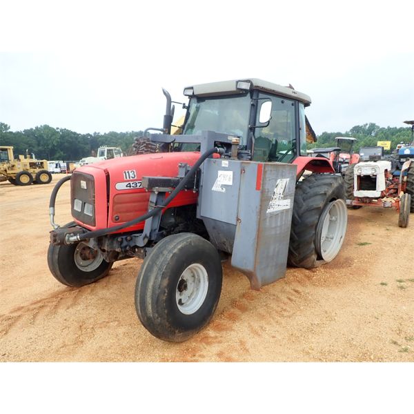 MASSEY FERGUSON 4370 Farm Tractor