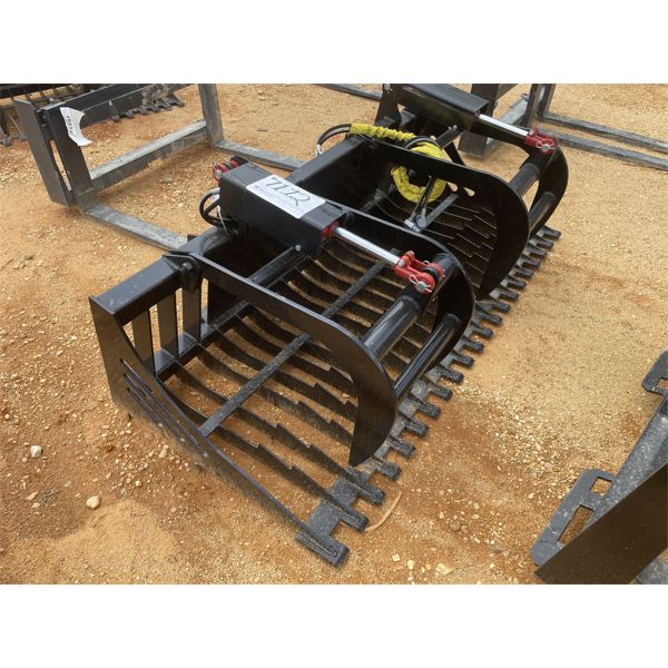 Mid-State forklift assembly, fits skid steer loader (B--5)