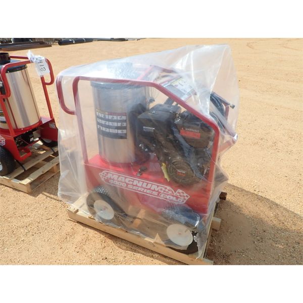 MAGNUM 4000 SERIES HOT WATER Pressure Washer