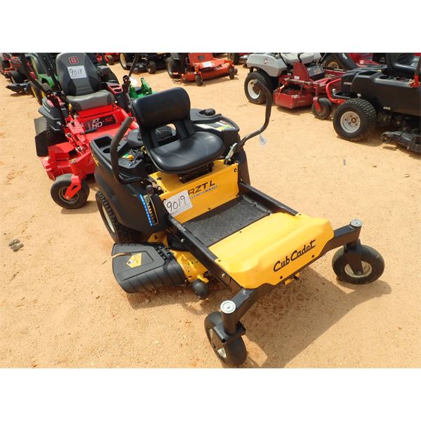 CUB CADET RZT-L Lawn Mower