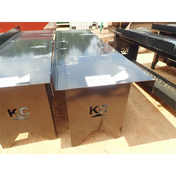 25"X 90" METAL TABLE W/BOTTOM SHELVE (B-8)