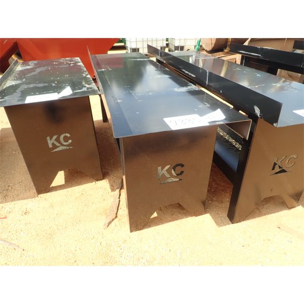 25"X 90" METAL TABLE W/BOTTOM SHELVE (B-8)