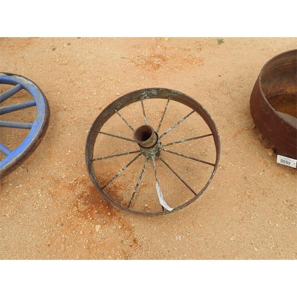 32" METAL WAGON WHEEL (C-9)