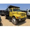 Image 5 : 1997 INTERNATIONAL 4900 Dump Truck