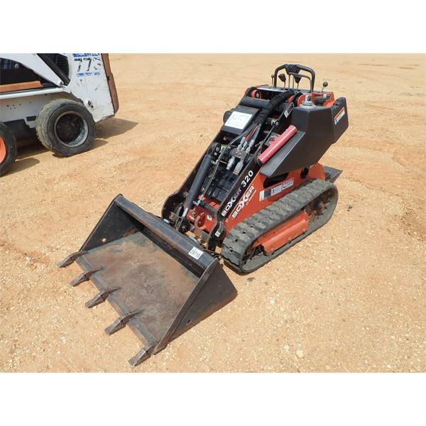 2018 MORBARK BOXER 320 WALK BEHIND Skid Steer Loader - Crawler