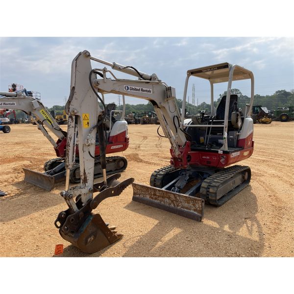2018 TAKEUCHI TB230 Excavator - Mini