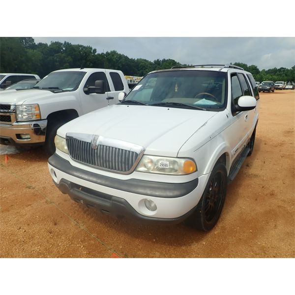 1998 LINCOLN NAVIGATOR SUV