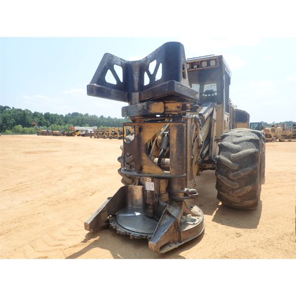 TIGERCAT 724E Feller Buncher