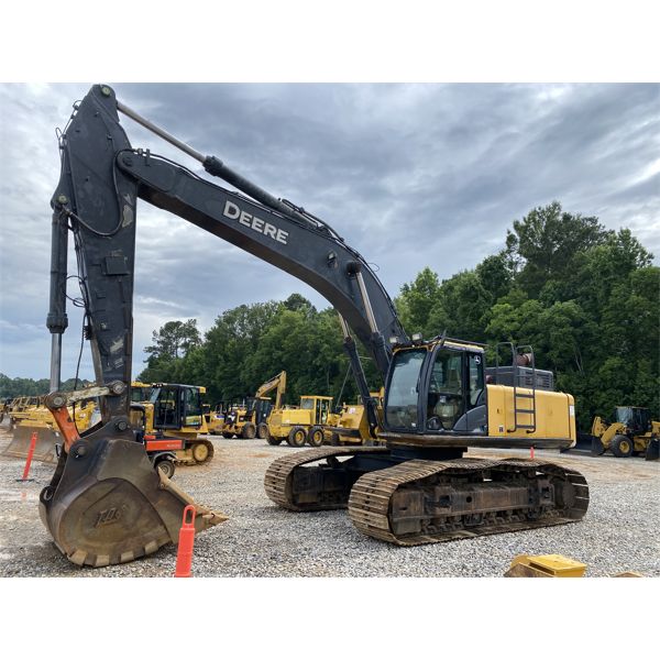 2015 JOHN DEERE 470G LC Excavator