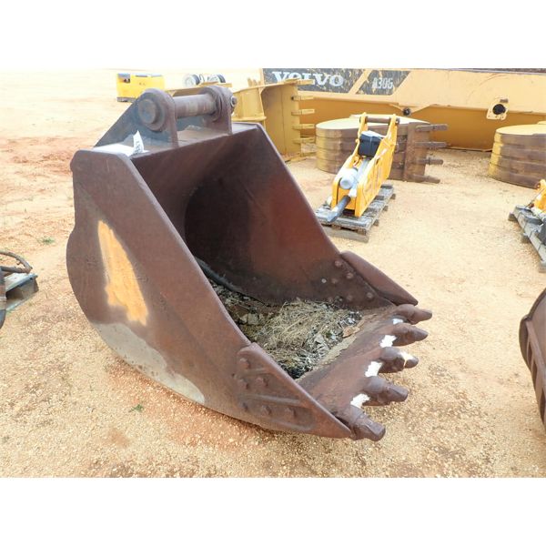 36" BUCKET (FITS HYD EXCAVATOR) (B-4)
