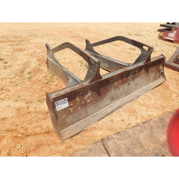 JOHN DEERE SKIDDER BLADE