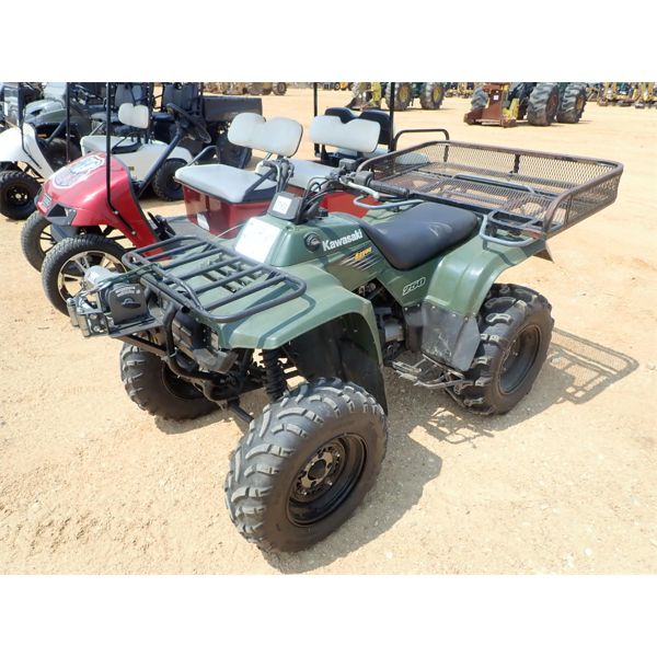 KAWASAKI 250 BAYOU ATV